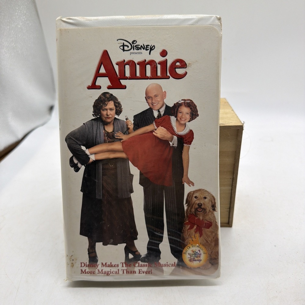 Annie (VHS, 2000)